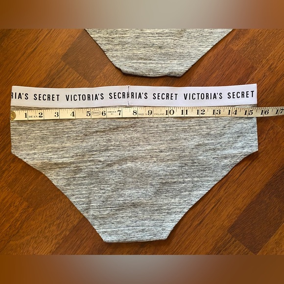 COPY - NWOT Victoria’s Secret grey cotton hipsters set of 3 - Picture 6 of 6